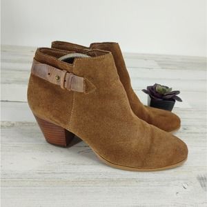 Guess Brown Suede Heeled Booties Boots Size 8.5